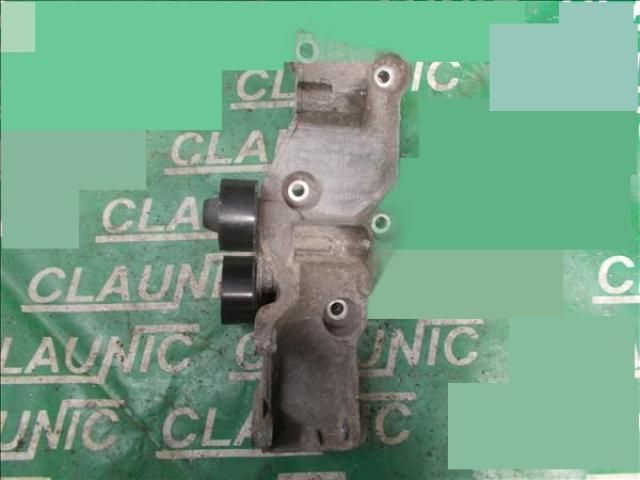 bontott OPEL MOVANO Generátor Tartó Bak